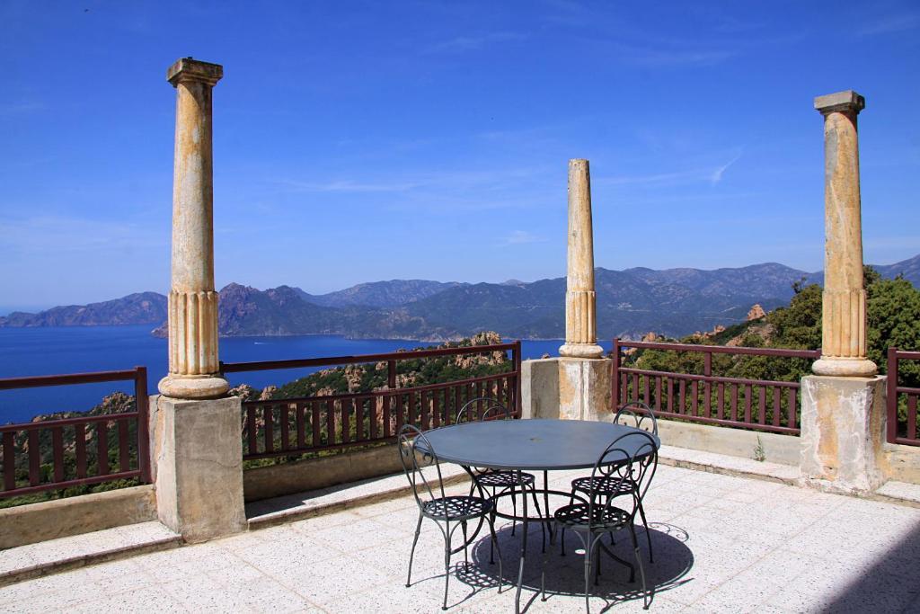 Hotel Les Roches Rouges Piana  Δωμάτιο φωτογραφία